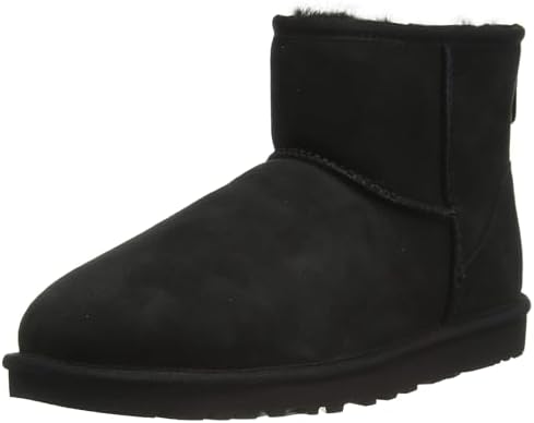 Amazon.com | UGG Women's Ridge Mini Boot, Black, 5 | Snow Boots
